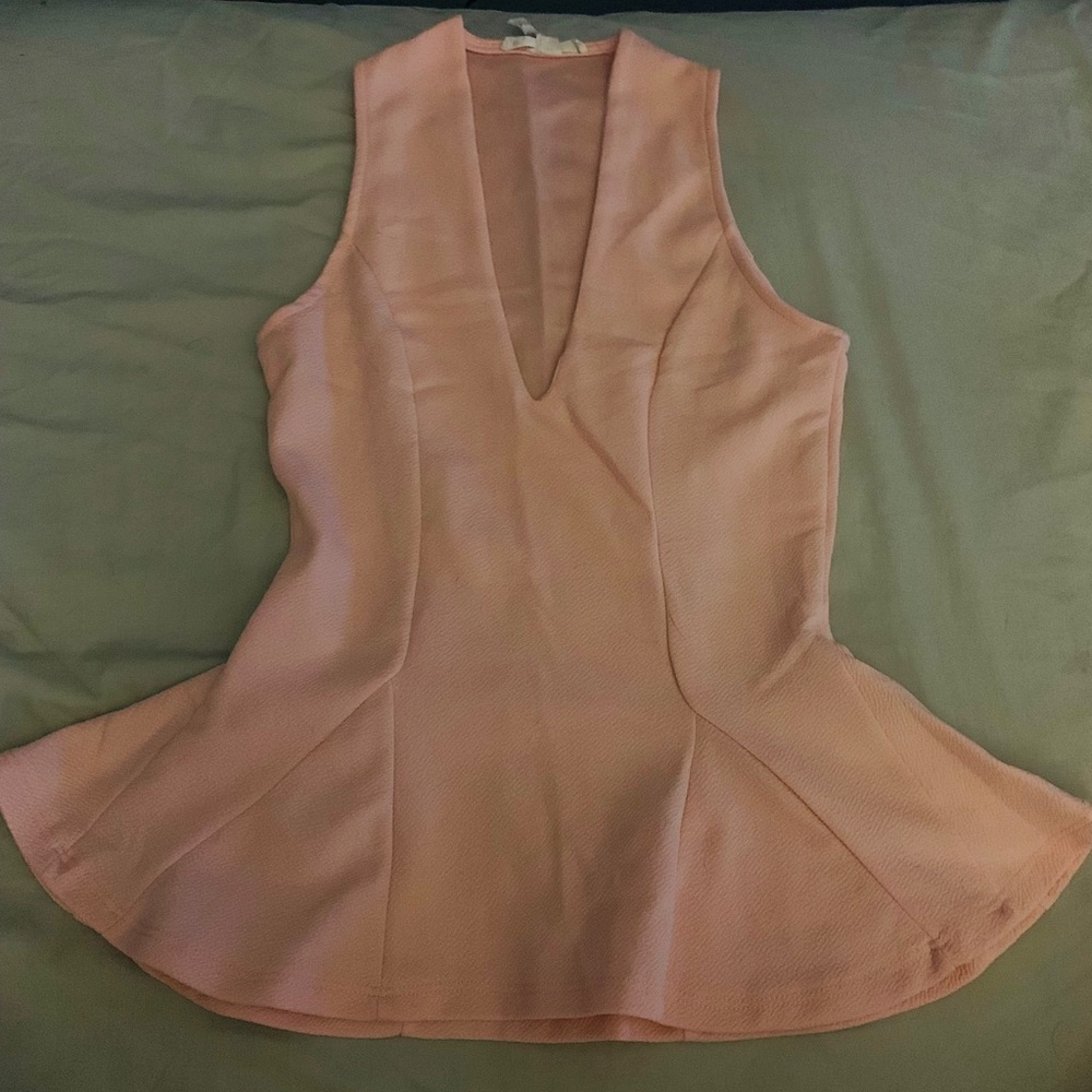 ⭐️Sleeveless blouse